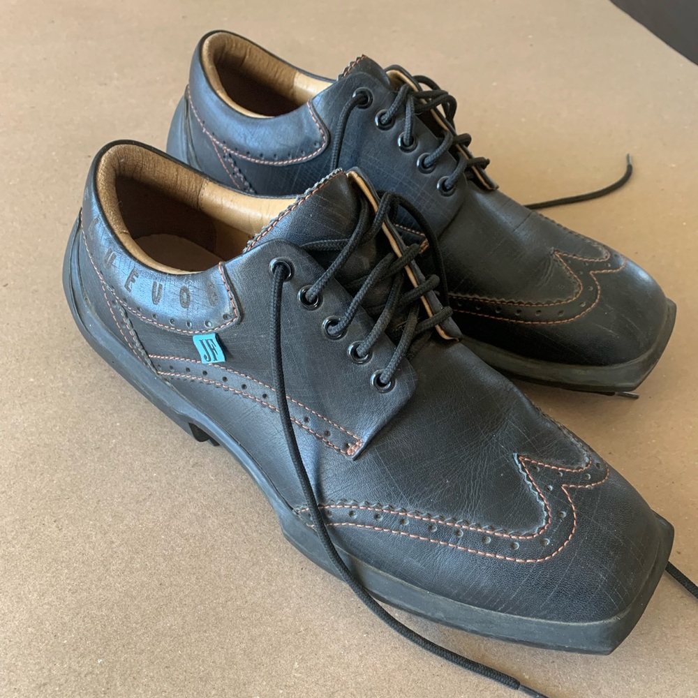 John Fluevog Charles Future Angel Men’s 12 Contrast Leather Wingtip Dress Shoe